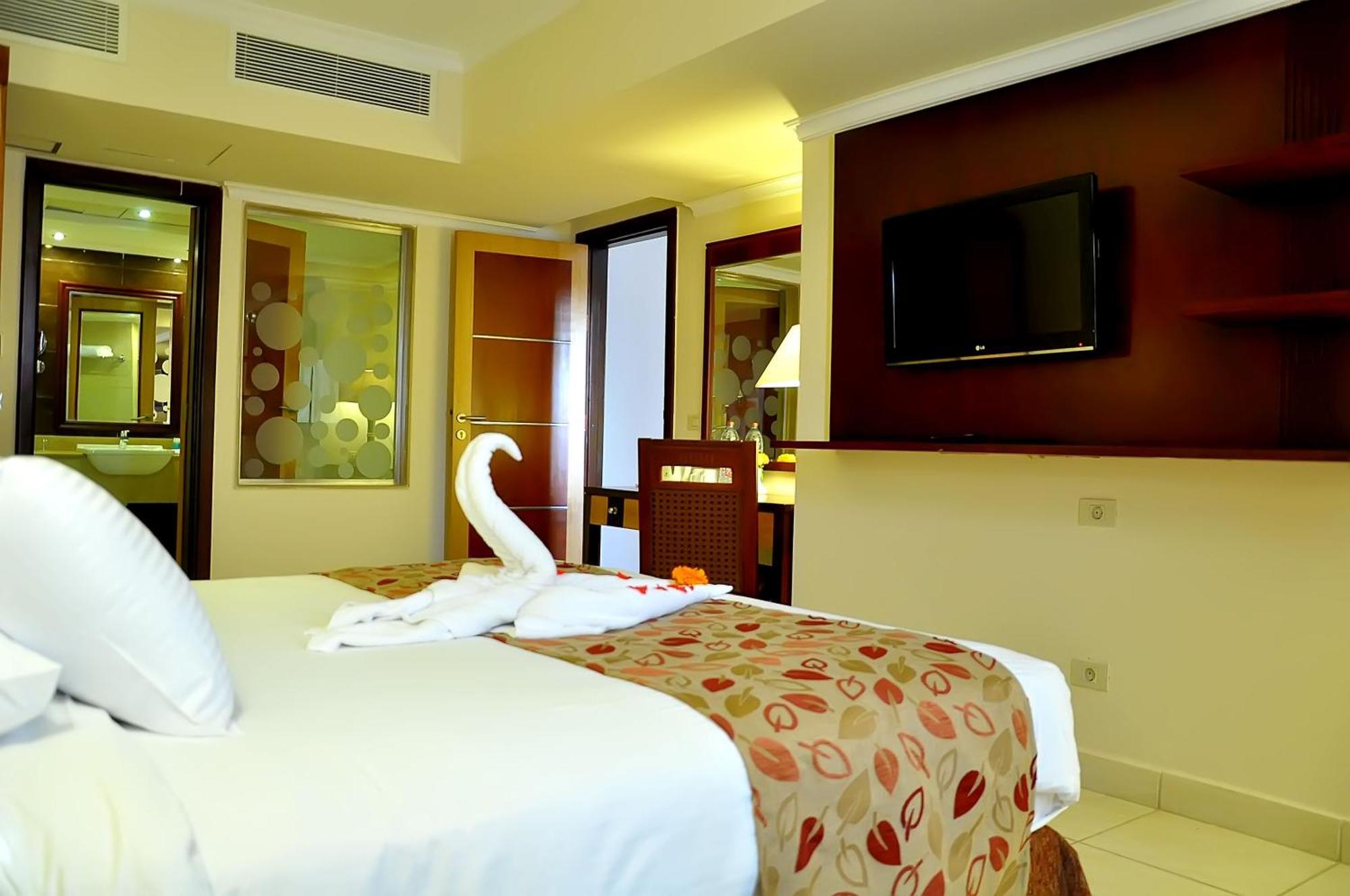 Rehana Sharm Resort - Aquapark & Spa - Couples And Family Only -Premium Ultra All-Inclusive 24H Exterior foto